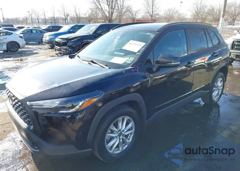 2023 Toyota Corolla Cross Le из США, поврежденный, VIN 7MUBAABGXPV065778